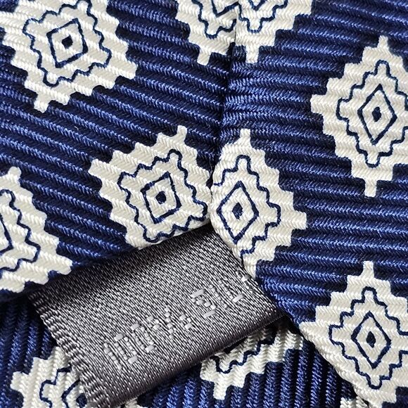 $120 DANIEL CREMIEUX SIGNATURE COLLECTION TIE LIMITED EDITION 100% SILK Handmade - Picture 6 of 7